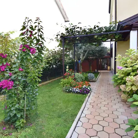 Appartement Quiet With Garden View
